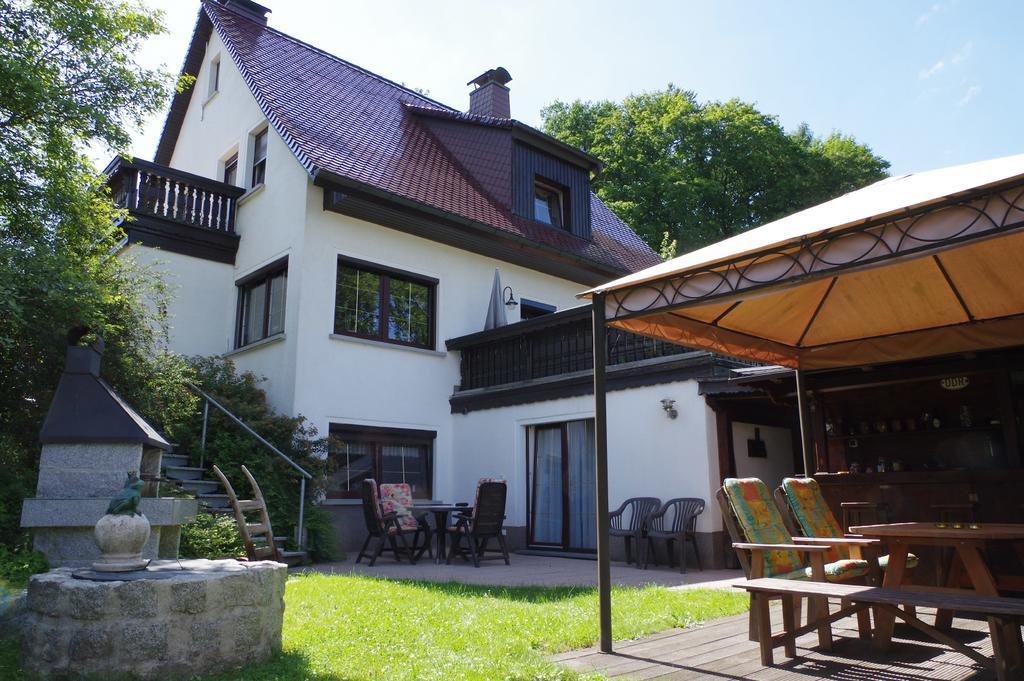 Villa Gastehaus Gaens - Ferienhaus à Schirgiswalde Extérieur photo